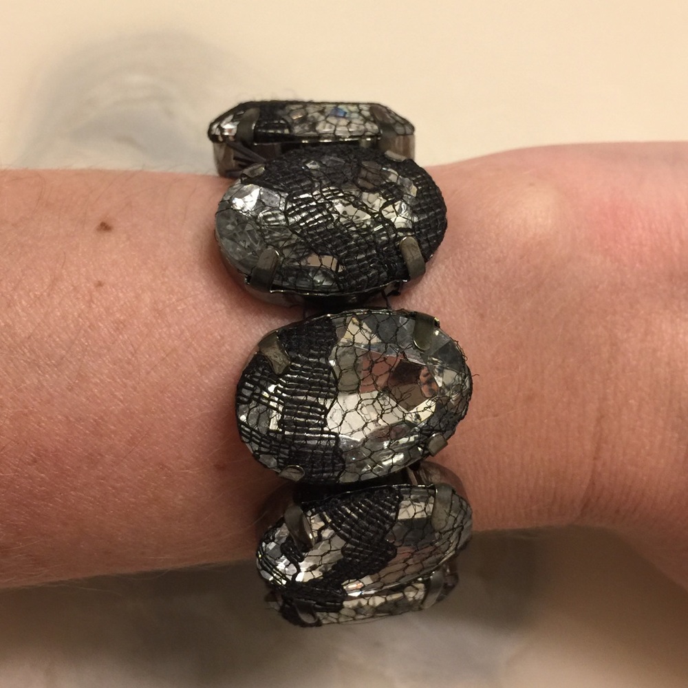 Bracelet - Picture 3 of 3